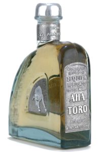 Tequila Aha Toro Reposado 0,35l